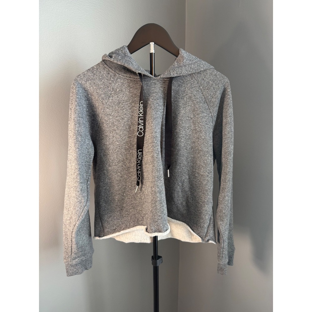 Calvin Klein Hoodie Women Medium Gray Cropped Logo Drawstring Fleece cute comfy